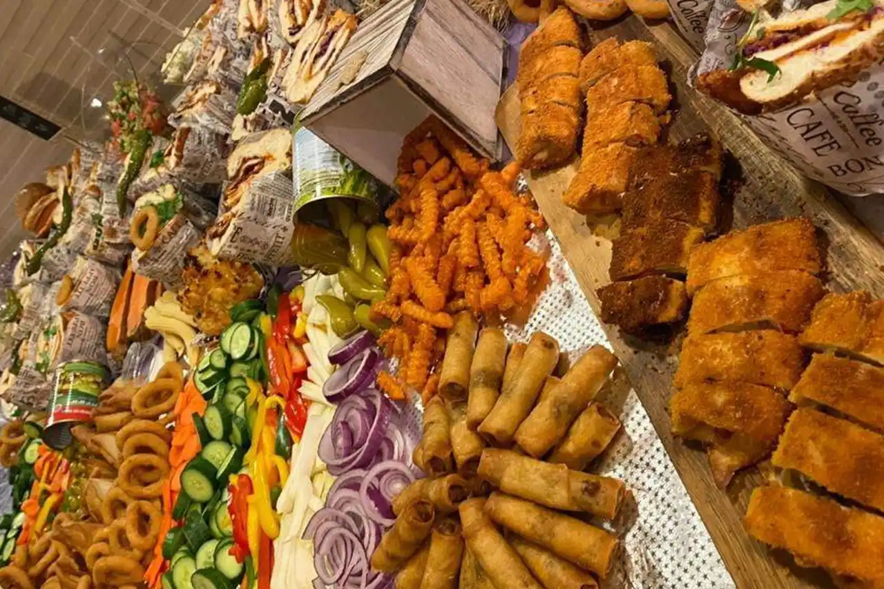 שולחנות שוק